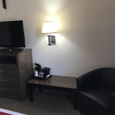 Lakes Area Inn Glenwood エクステリア 写真